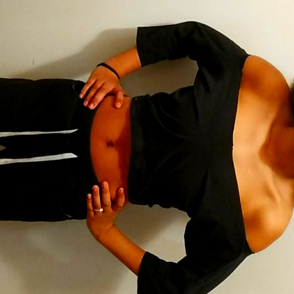 Off the shoulder crop